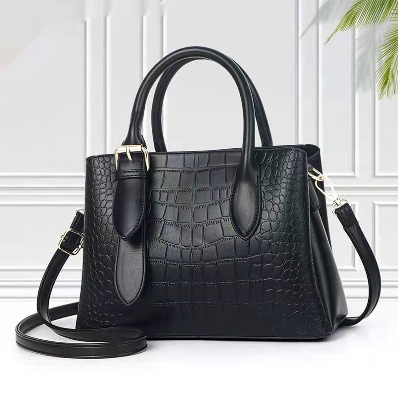 New Large Capacity Portable And Fashion Generous One-shoulder Crossbody Commuter Women's Bag